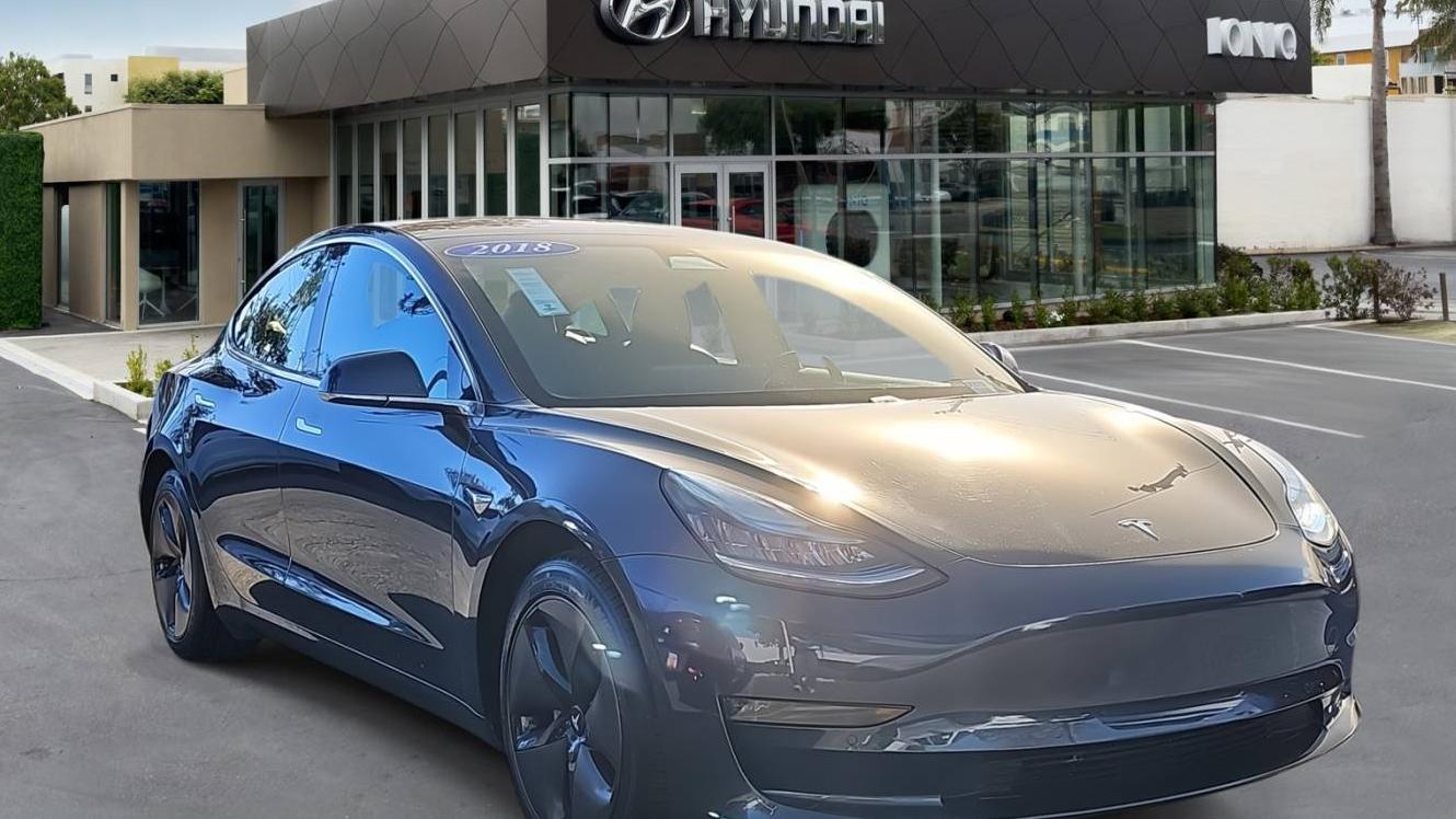 TESLA MODEL 3 2018 5YJ3E1EB1JF145694 image